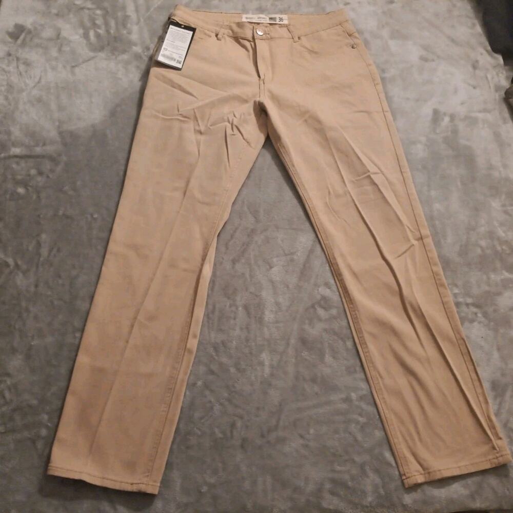 NWT Barbell Apparel Athletic Chino Pants Mens 36W x 32L Khaki